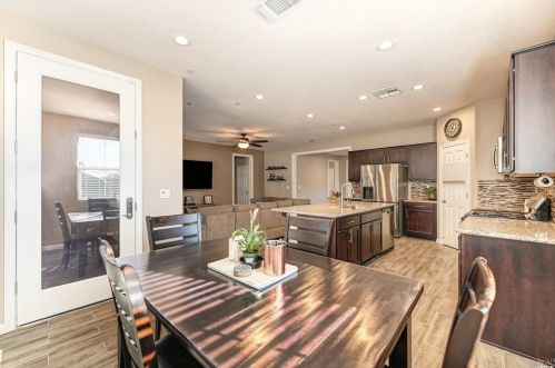 1840 Gold St, Liberty Farms CA  95620-4874 exterior