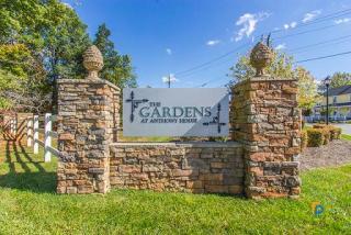 3223 Pleasant Garden Rd, Greensboro NC  27406-4609 exterior
