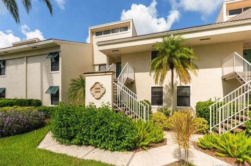 13476 Harbour Ridge Blvd, Palm City, FL 34990-4814