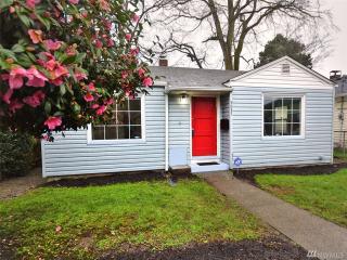 9037 11th Ave, Seattle WA  98106-2433 exterior