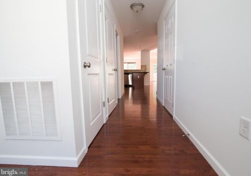 6406 Creekbend Dr, Navy Sup Dpt PA  17050-4003 exterior