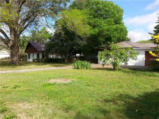 636 Lexington St, Dunedin, FL 34698-8405