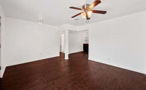 3202 Dolphin Dr, Austin TX  78704-6027 exterior