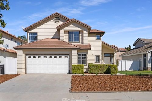 19930 Westerly Dr, Riverside, CA 92508-3218