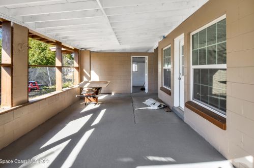 1028 Park Ave, Titusville FL  32780-3981 exterior