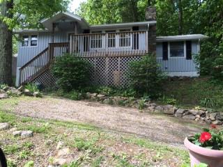 506 Pocasset Rd, Barry Lakes, NJ 07422-1600