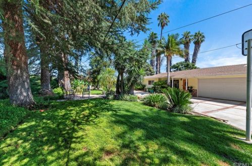 2595 Gibson St, Riverside CA  92503-6329 exterior