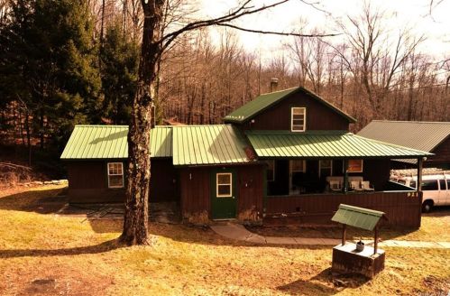 921 Dahlia Rd, Lew Beach, NY 12758-8810