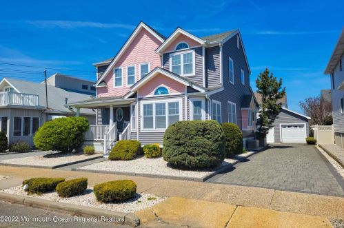 19 Philadelphia Ave, Lavallette, NJ 08735-2345