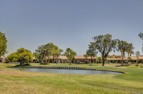 7 Pine Valley Dr, Rancho Mirage CA  92270-1606 exterior
