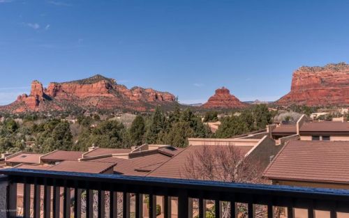325 Lookout Dr, Sedona, AZ 86351-7845