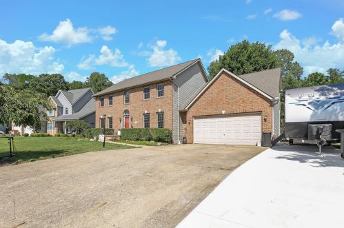 239 Almahurst Dr, Chillicothe, OH 45601-1099