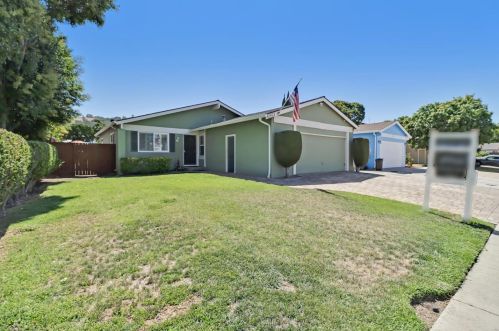 6861 Aintree Dr, San Jose, CA 95119-1802