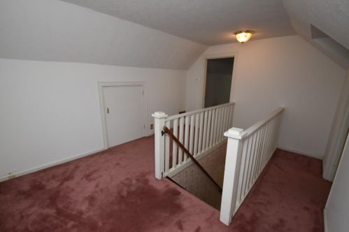 2074 Galbraith Rd, Cincinnati OH  45215-5634 exterior