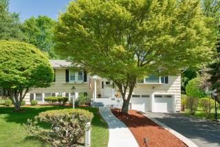 41 Dogwood Ln, Irvington On Hudson, NY 10533-1904