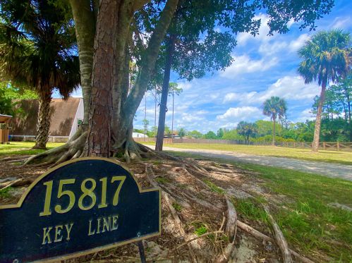 15817 Key Lime Blvd, Town Of Loxahatchee Groves FL  33470-3118 exterior