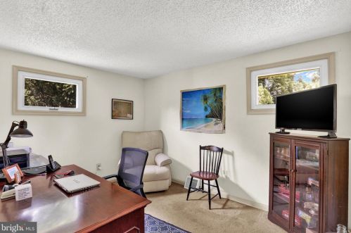 29 Holly Rd, Southampton PA 18966-3029 exterior