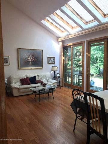 1465 Pine Park Ave, Lakewood, NJ 08701-1567