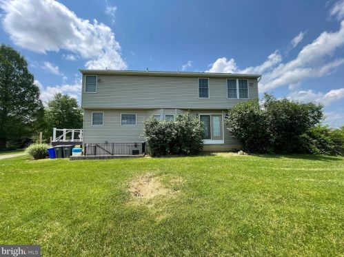 15 Watters Rd, New Park, PA 17352-9372