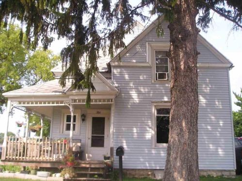 384 Hickory St, Fond Du Lac, WI 54935-4833