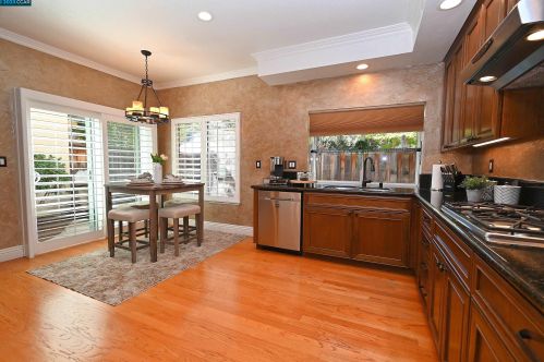 122 Tivoli Ln, Danville CA  94506-4602 exterior