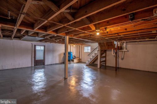 1580 Trolley Rd, Hanover PA  17331-6824 exterior