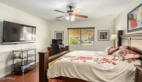 4426 El Caminito Dr, Glendale AZ 85302-6025 exterior