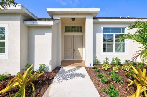 3239 Pinto St, Fort Pierce, FL 34984-6510