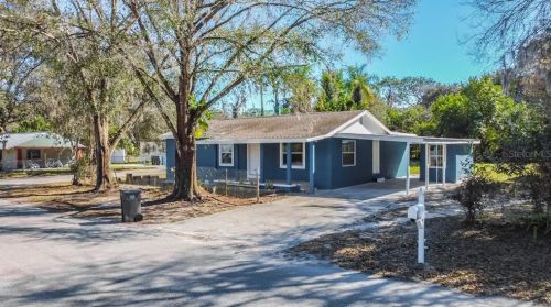 9411 Bethune Dr, Thonotosassa, FL 33592-2130