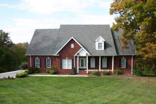 130 Helen Pl, Cookeville, TN 38506-8022
