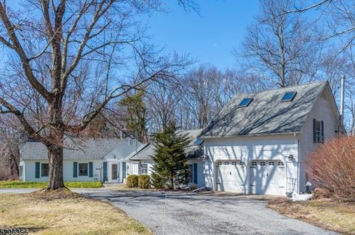 35 Kemah Mecca Lake Rd, Fredon NJ  07860-6617 exterior