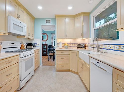 1344 Everett Pl, Orange CA 92867-7009 exterior