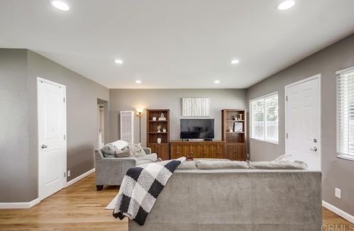 3468 Trophy Dr, La Mesa CA  91941-8056 exterior