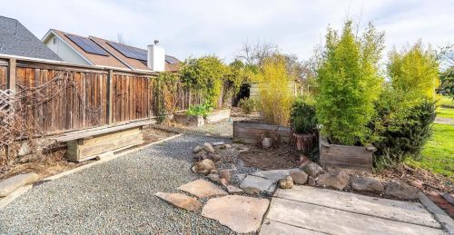 6530 Old Redwood Hwy, Santa Rosa CA  95403-1480 exterior