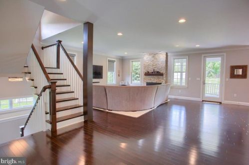 504 Sophia Cir, Hummelstown PA  17036-7089 exterior