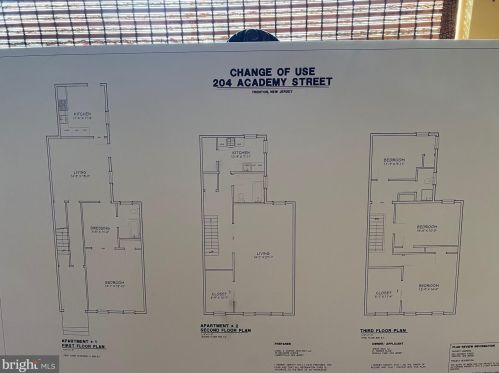 204 Academy St, Trenton NJ 08618-3902 exterior