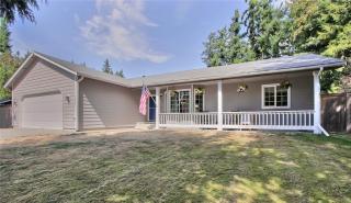 15526 Topaz Dr, Yelm, WA 98597-9102