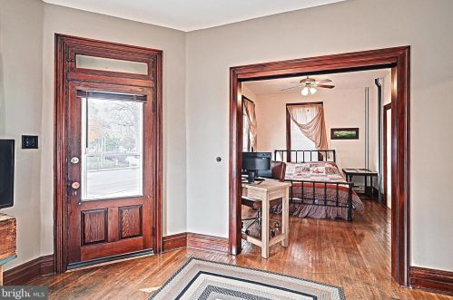 726 Baltimore St, Hanover PA  17331-4126 exterior