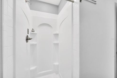 26 Cedar Dr, Davenport FL 33837-9783 exterior