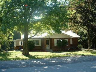 492 Ben Franklin Rd, Indiana, PA 15701-1509