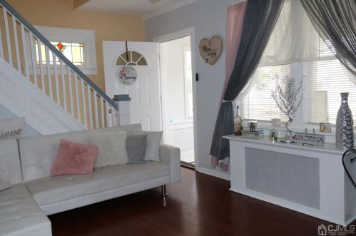 398 Lawrence St, Perth Amboy NJ  08861-2132 exterior