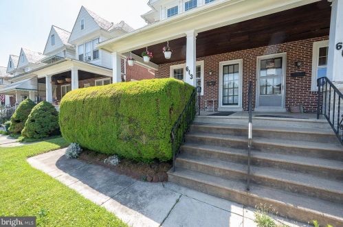 613 Noble St, Norristown, PA 19401-5530