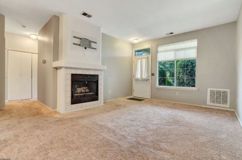 31 Wescott Rd, Bedminster, NJ 07921-2022
