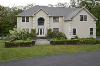 30 Crescent Ridge Rd, Boonton, NJ 07005-9504