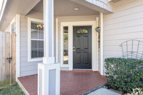 27 Kentwick Pl, Conroe, TX 77384-5109