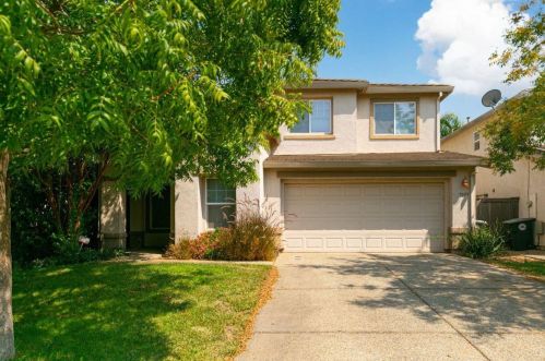 9609 Flame Tokay Way, Elk Grove, CA 95624-4703