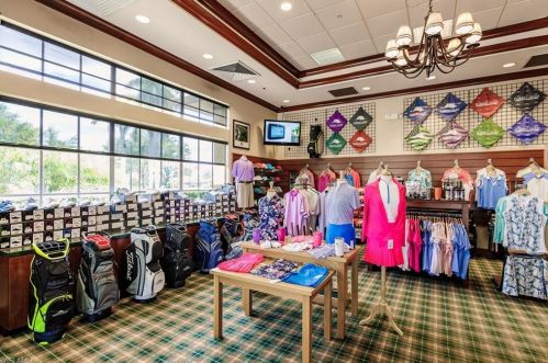 4010 Loblolly Bay Dr, Naples FL  34114-2504 exterior