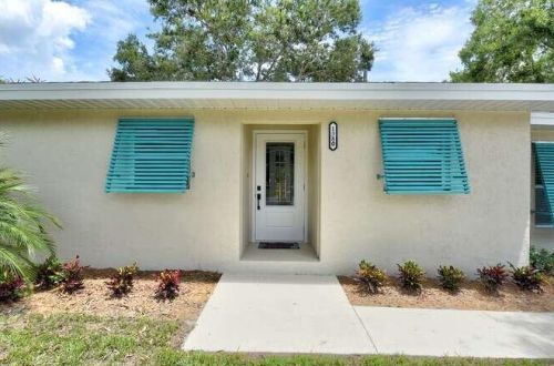 1380 20th Ave, Vero Beach, FL 32962-6159