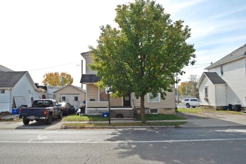 105 Auburn Ave, Bellefontaine, OH 43311-1915