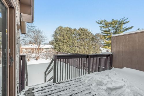 1163 County Road B, Saint Paul, MN 55113-4302